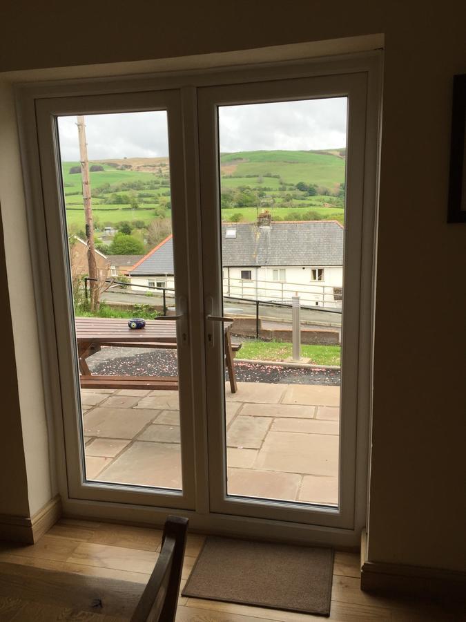 Bed and Breakfast Bryn Derwen Rhayader Exterior foto